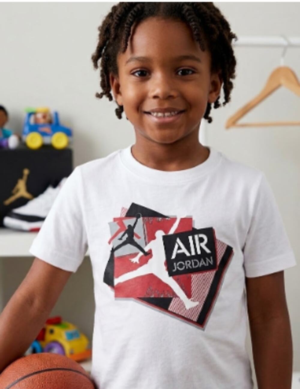 Nike Air Jordan Kids Graphic Tee - White/Red/Black - Size Child Small